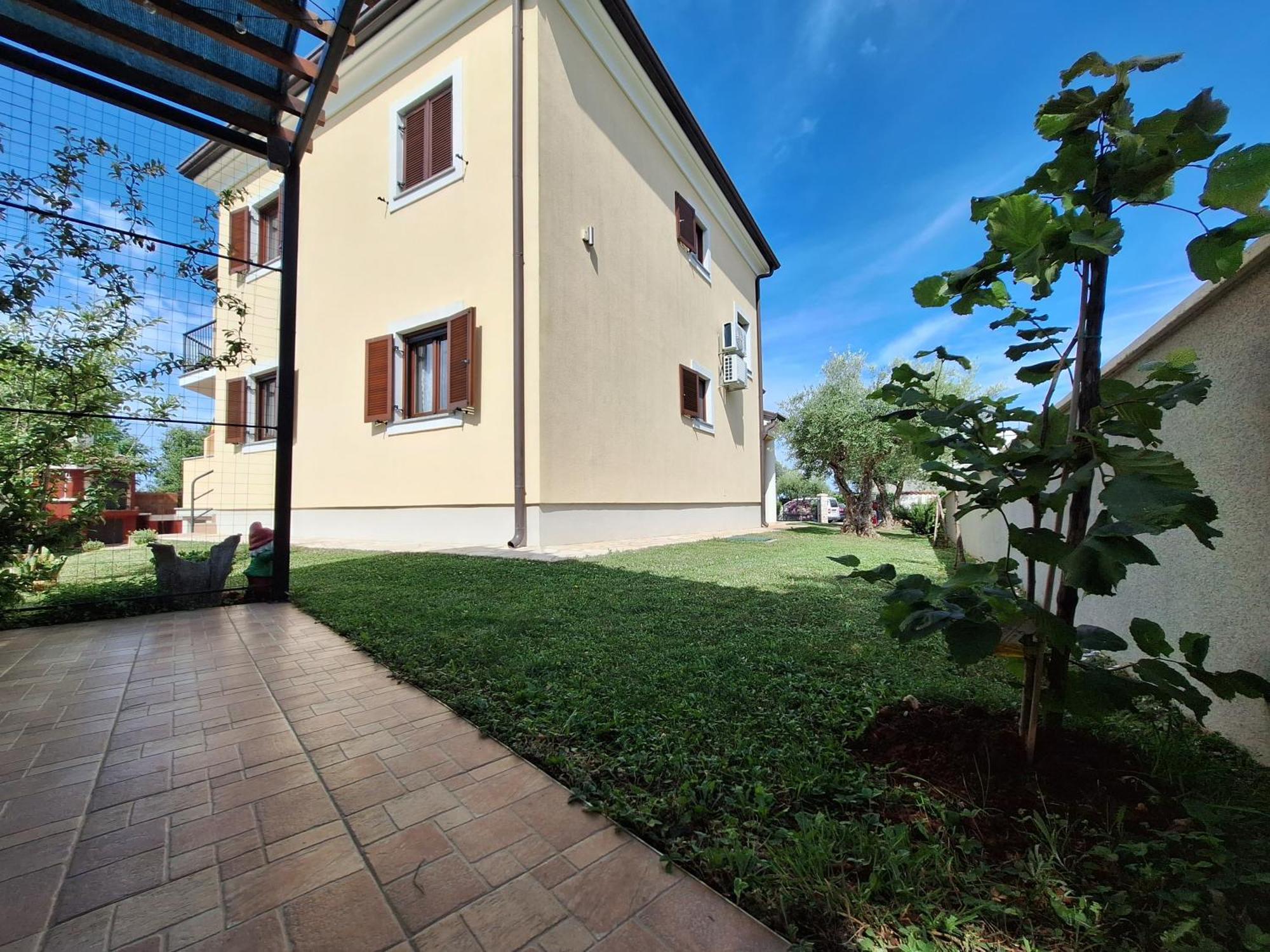Apartmani Berber Babici Экстерьер фото